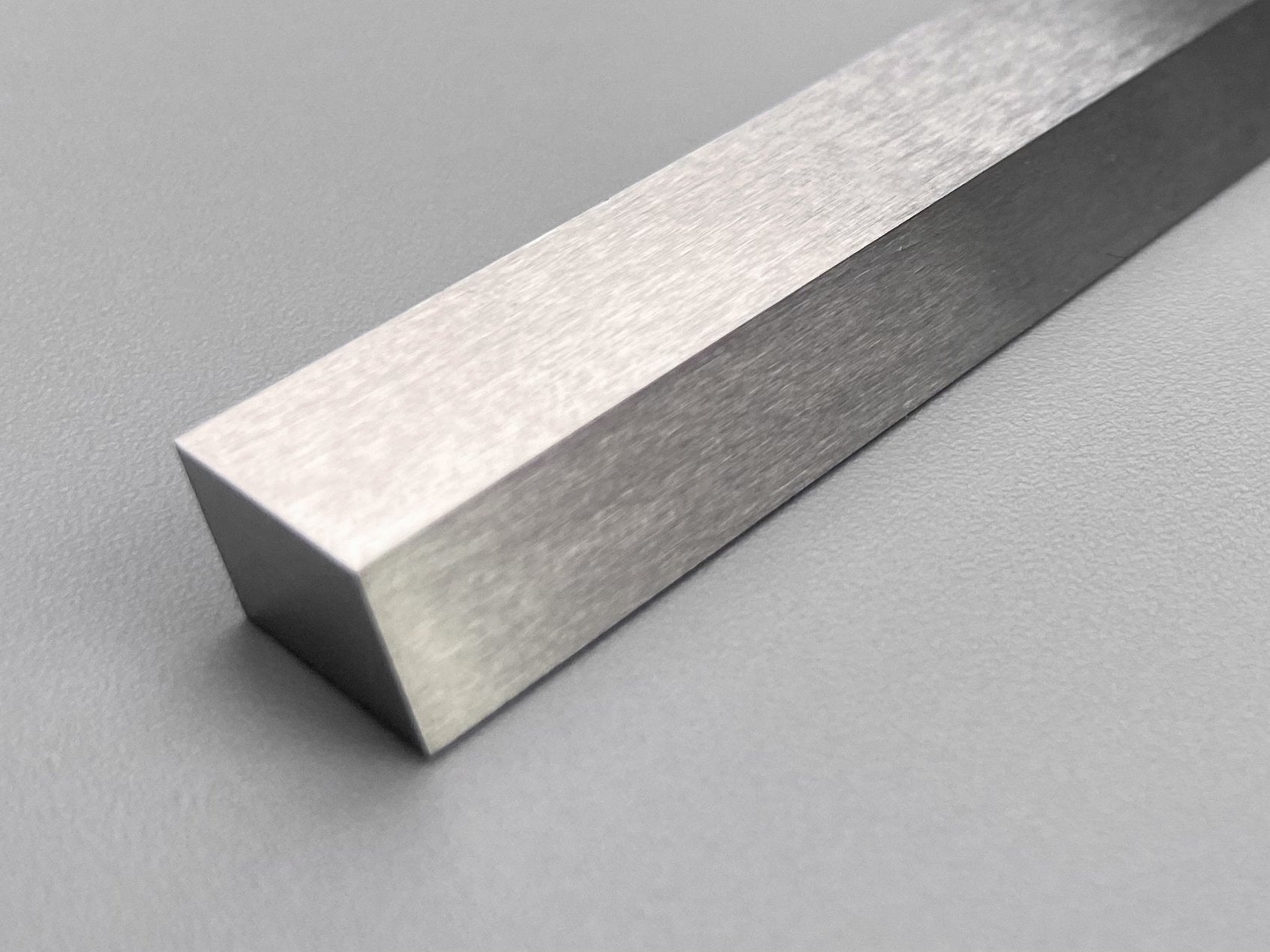 Close up of HSS Recoater Blade.
